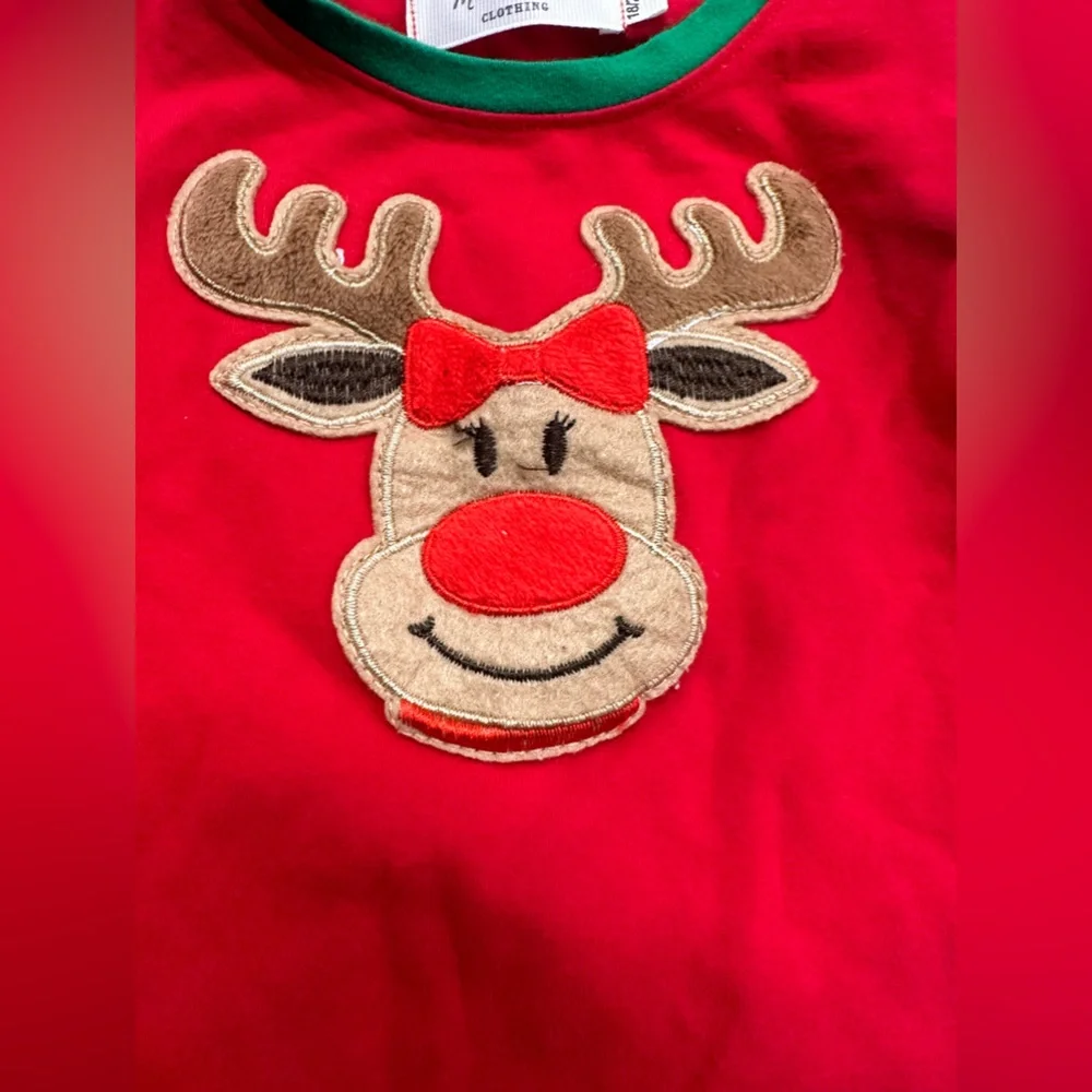 Marie Nicole Reindeer Pajama Set